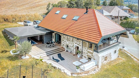 Moderne corps de ferme - Piscine