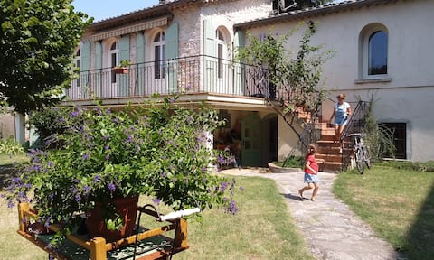 La Bonneterie, Guest House, 12 people max