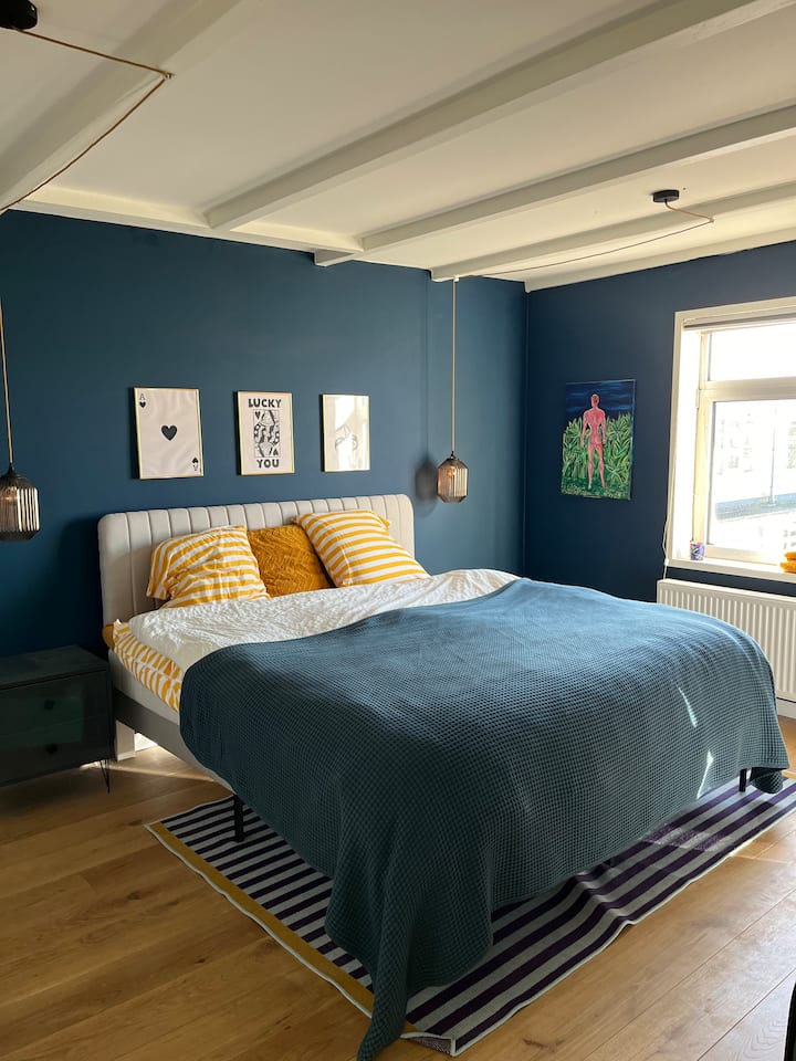 საძინებელი 1