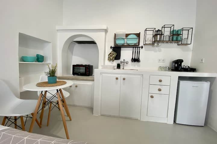 Elenita’s Mykonos Town Central Flat (Ground Floor) - Mykonos