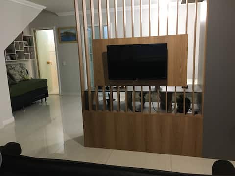 Popular Airbnb listing: Beautiful Flat near the beach in Cabo Frio