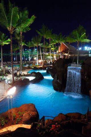 Grand Waikikian 2 Bedroom Condo gallery image 5