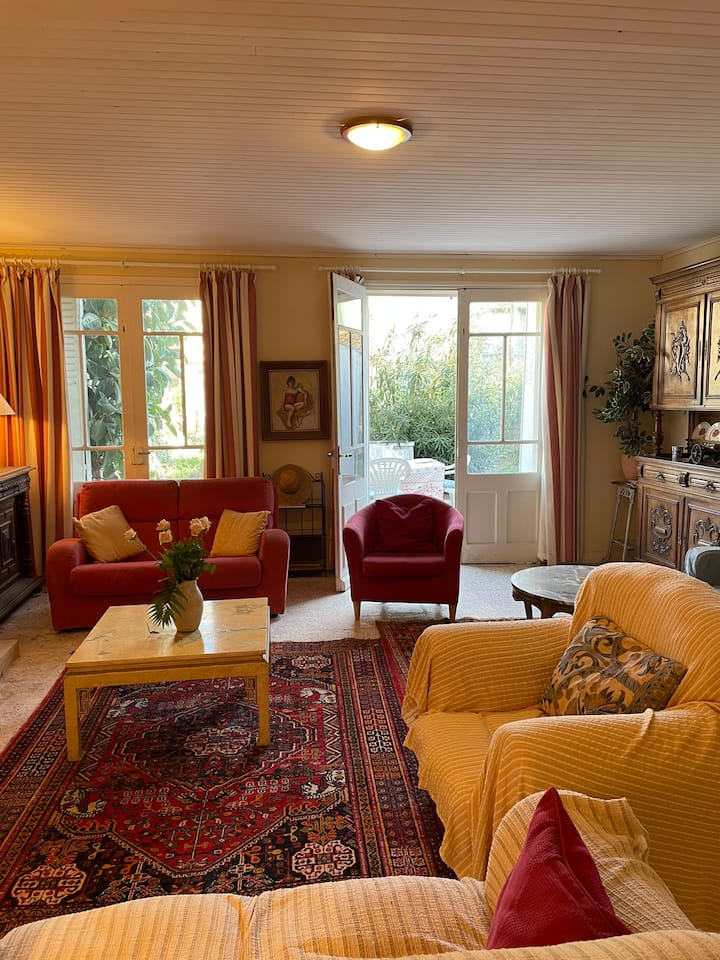 Wonderful Family Holiday Home - Leucate