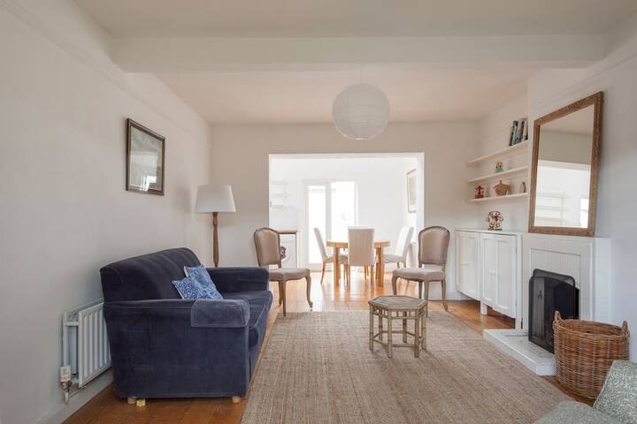 3 Bed 10 min to City Centre .