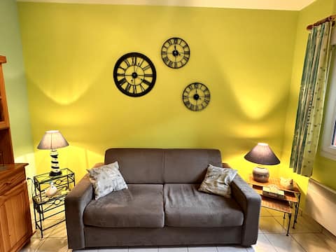 Annonce Airbnb populaire: "Vue Sur Mer's" Apartment à Mers Les Bains