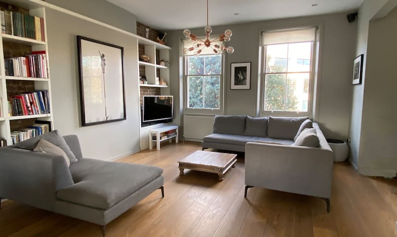 Outstanding Apartment in Camden