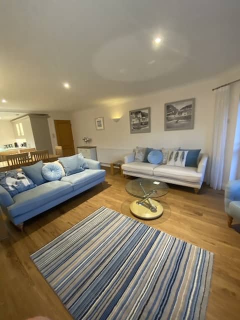 Top performing Airbnb: Luxury Exmouth marina apartment in Exmouth