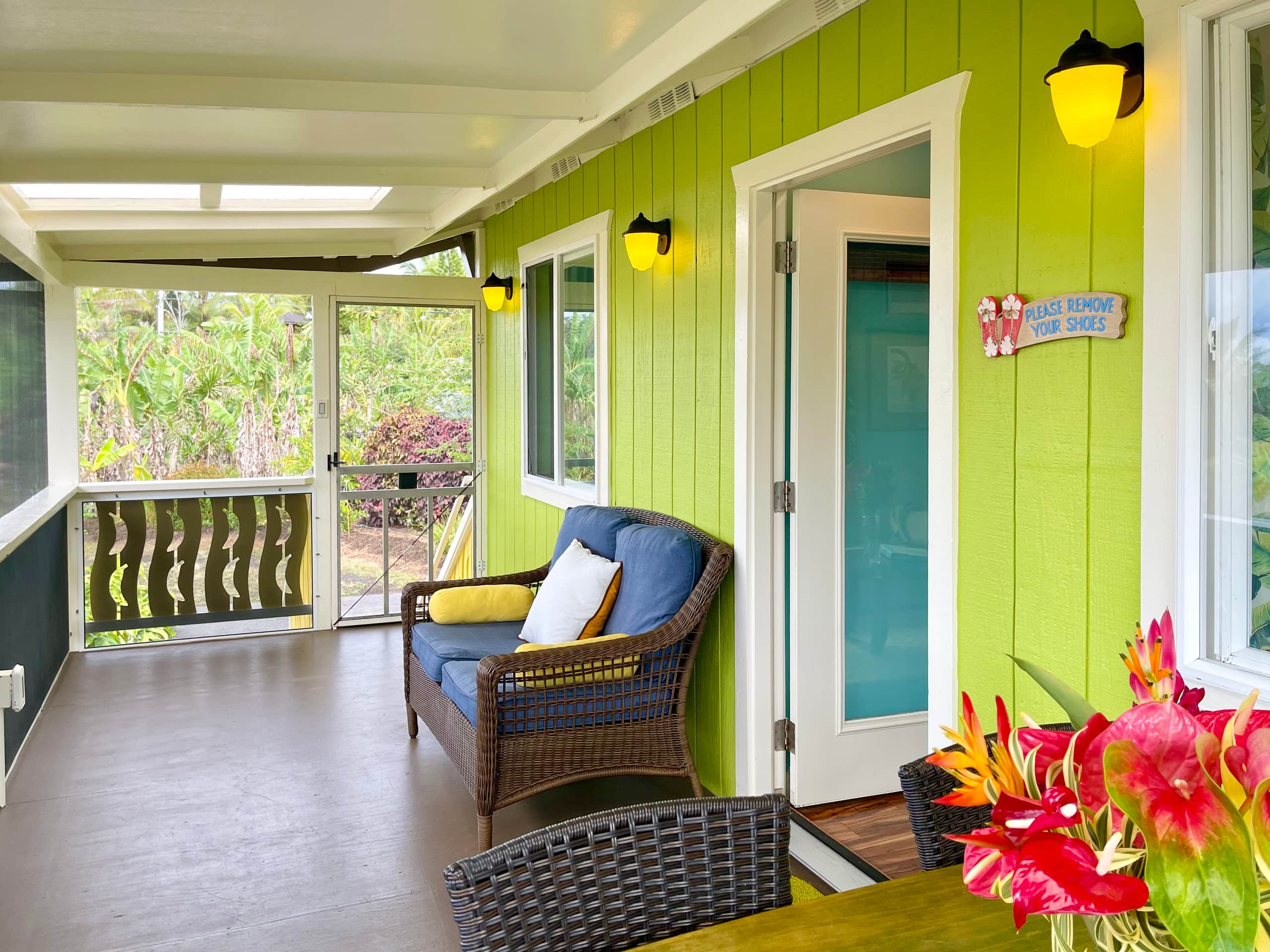 Bananarama Cottage, Black Sand Beach, A/C - Image 12