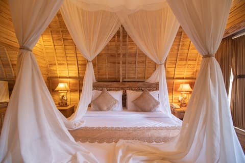 Family Package! Deluxe 3BR Room in Mengwi