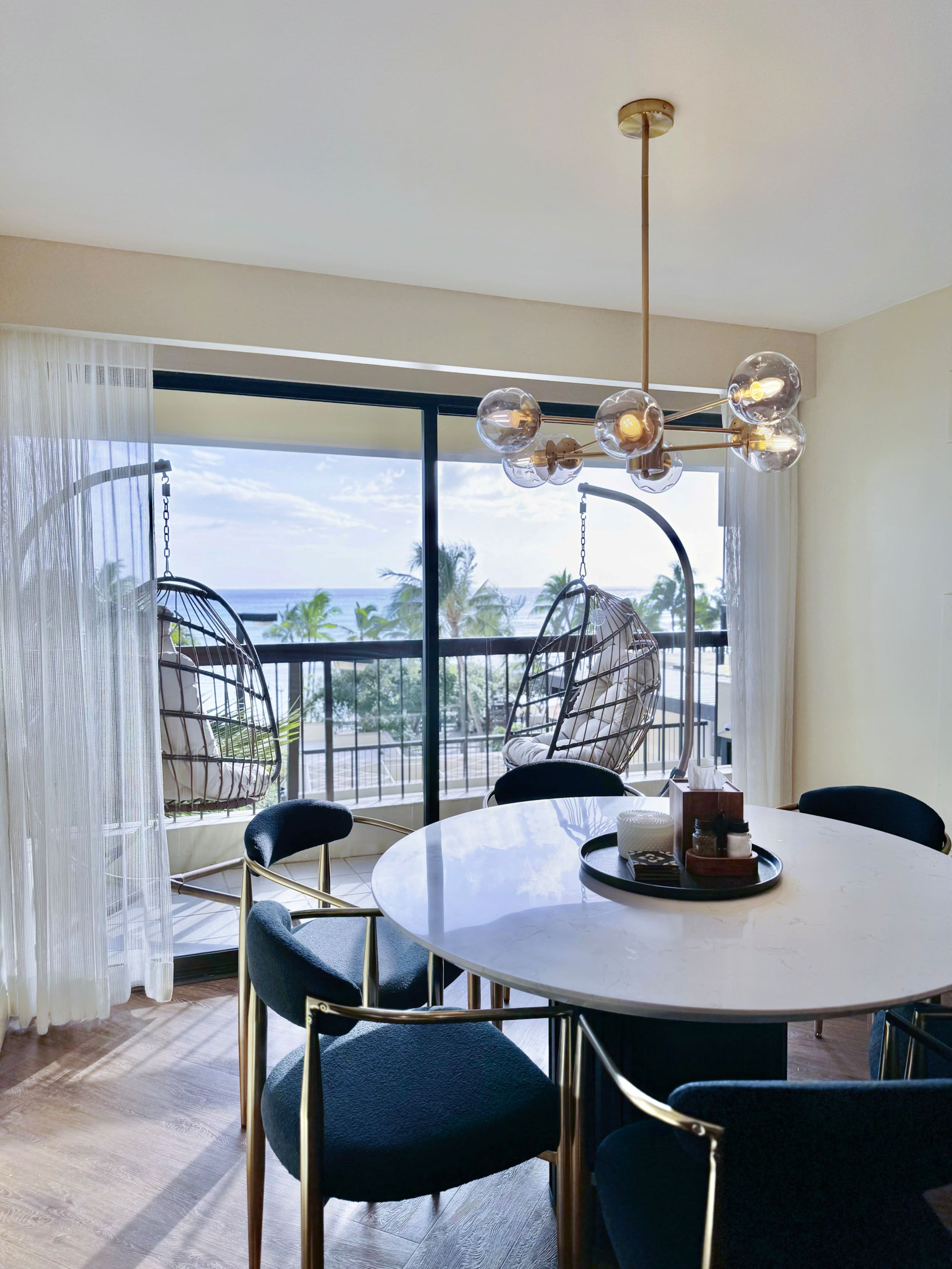 Luxury Oceanfront-Waikiki Beach- 2BR/2BTH/Parking - Image 32