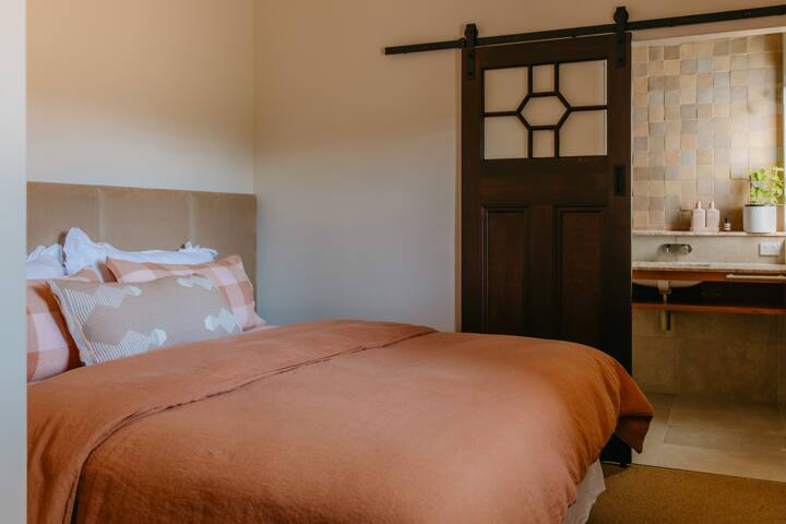 La Vista @ Janoora gallery image 4