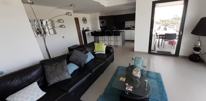 Appt. 6 Pers,   Terrasse 72m² Spa Privé - Porto-Vecchio