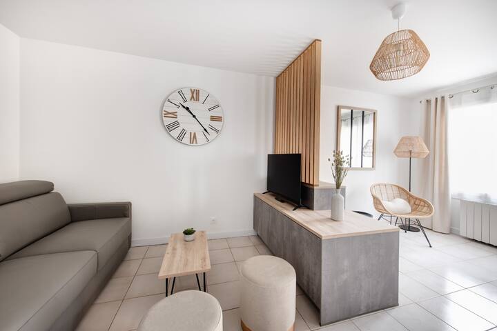 Livea Immobilier managed Airbnb listing 3