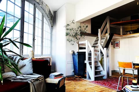 Top Airbnb: Loft-style studio close to the beaches à Saint Jean De Luz