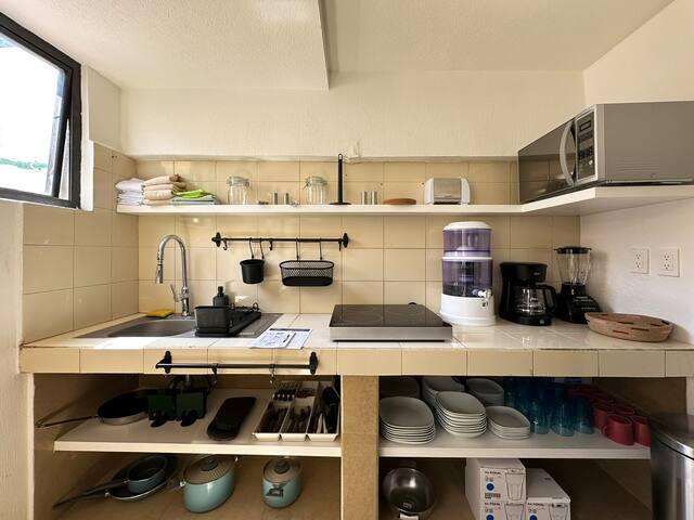 Vibrante Casa en Zona Rosa gallery image 2