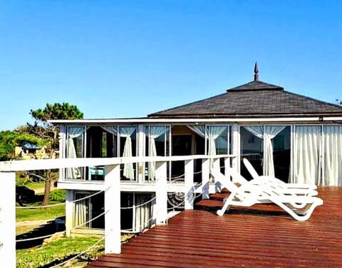 Beautiful House with an ocean view!