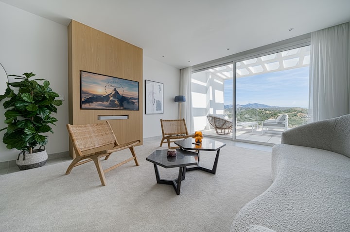 Design Seaviews & Luxury Resort - Costa del Sol