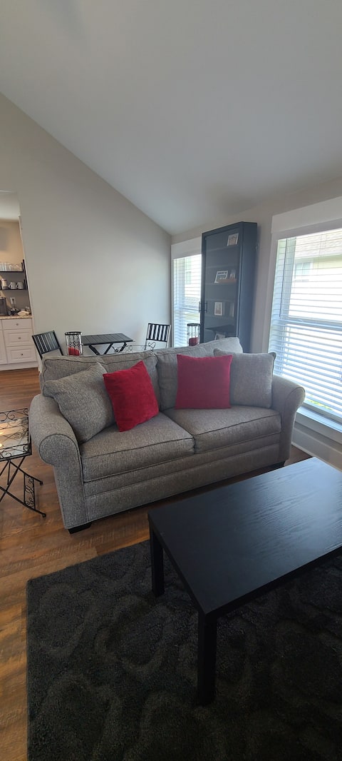 Popular Airbnb listing: Studio on Swann in Covington