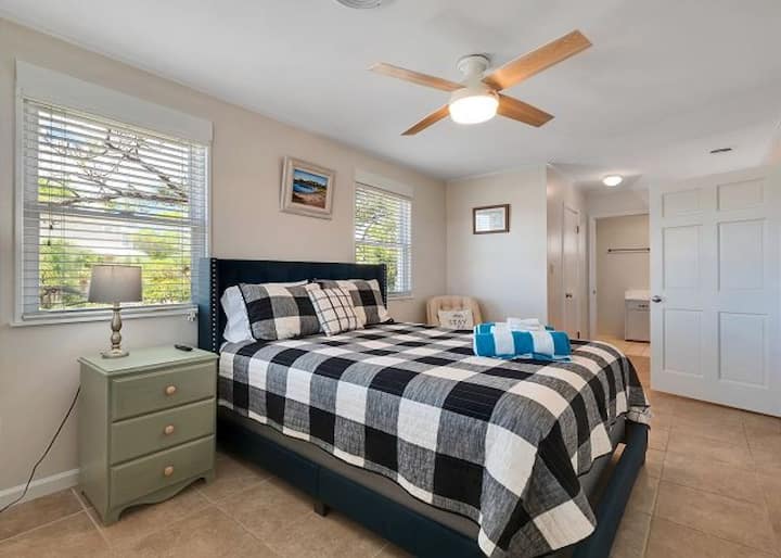 The Queen Room has a comfortable queen size bed