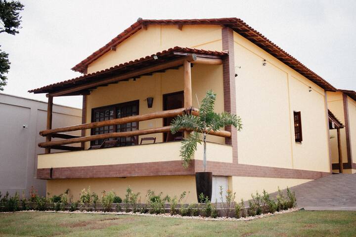 Entire home with 2 bedrooms in Barreirinhas - Vila dos Poetas - FG - Chalé 02 quartos