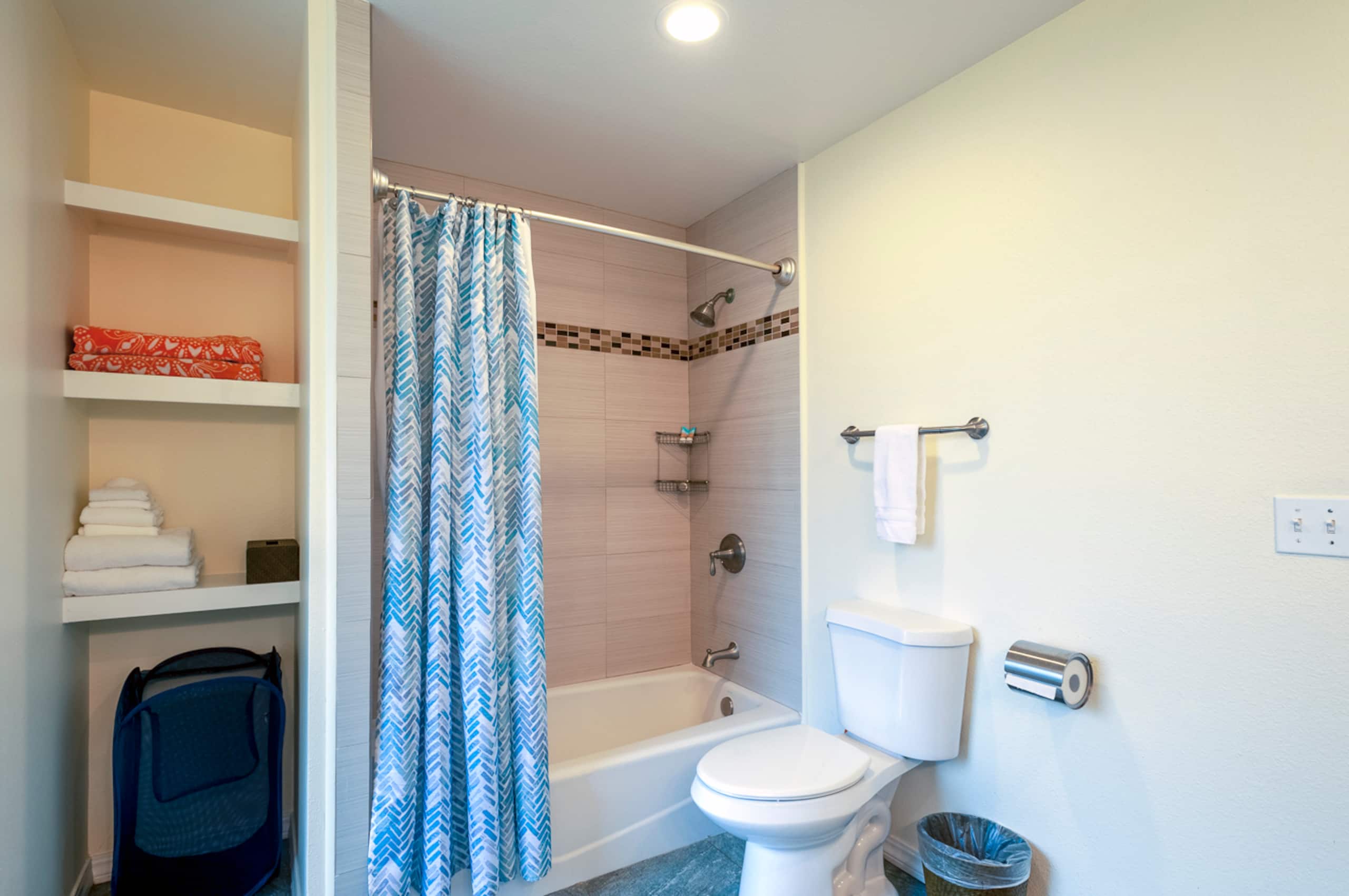 Condo in Kapaa · ★4.7 · 1 bedroom · 1 bed · 1 shared bath - Image 8