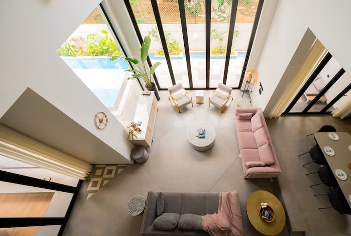 Living room image 1