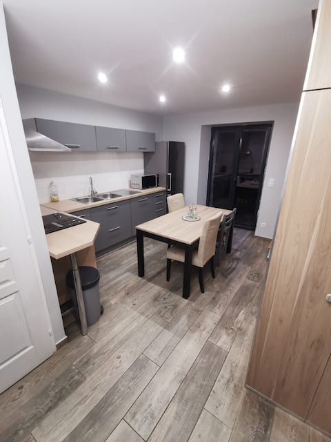 2 bedroom air-conditioned duplex