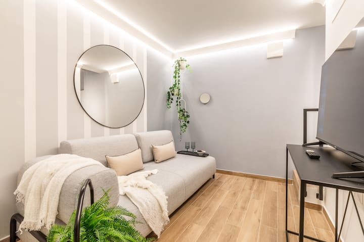 Modern Design + Jacuzzi In Central Siena - Siena