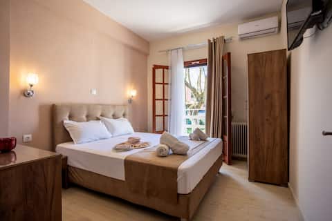 Villa Evridiki Velonades, Corfu