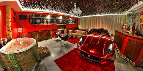 Ferrari Wellness Apartment