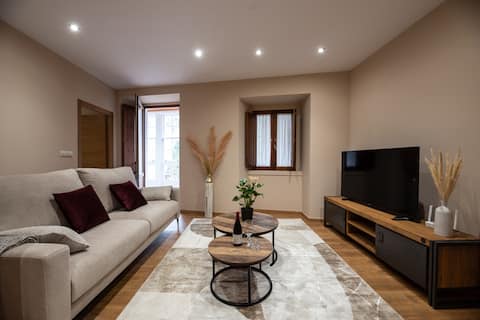 Anuncio de Airbnb popular: Blanca's Apartments, Apartment Erea en Monforte De Lemos