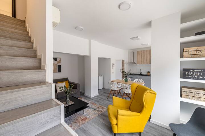 Queens Retiro gallery image 5