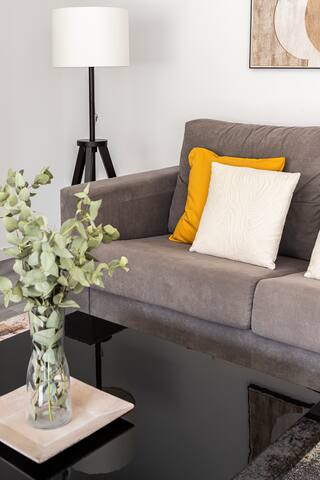 Queens Retiro gallery image 3