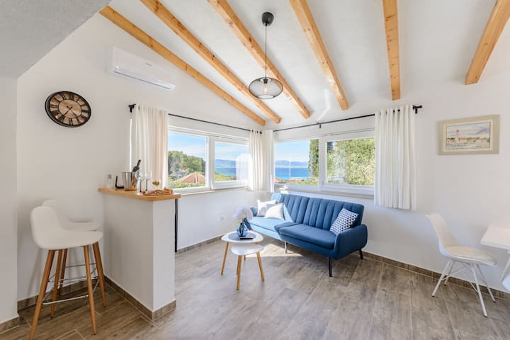 Holiday Home Likva With Heated Pool-island Of Brač - Sutivan