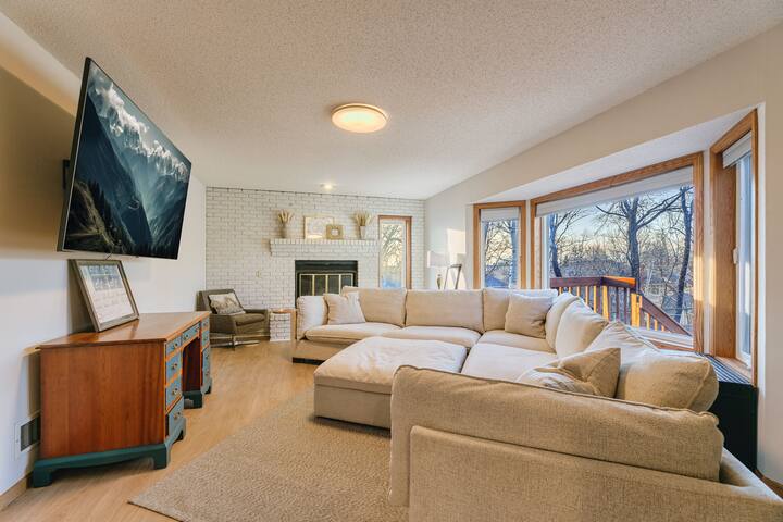 Private Pool | Huge house gallery image 4