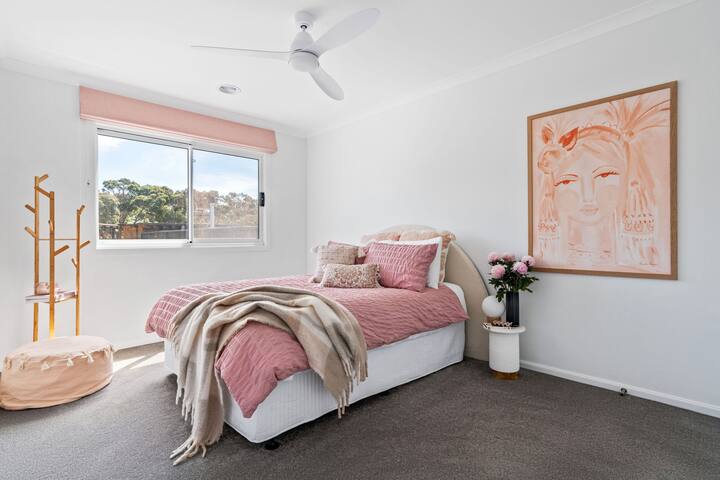 Vanora House Sorrento gallery image 4