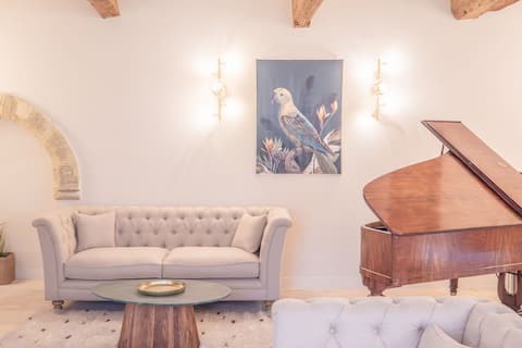 Nerthe, 5* house for 2 to 6 people with jacuzzi