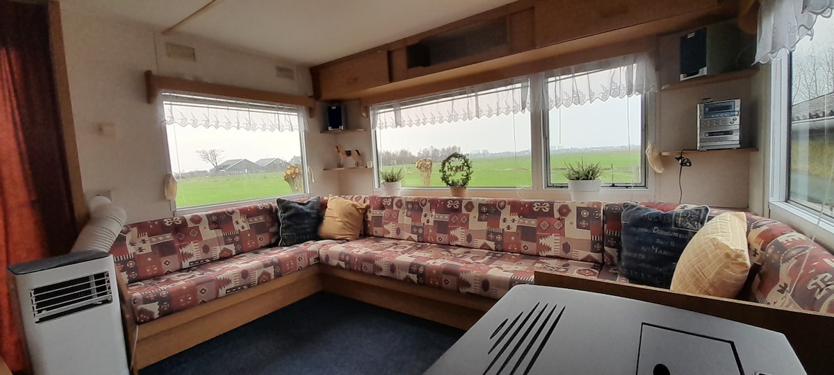 Popular Airbnb listing: Mobile home Romsicht Sneek in Wijk 01 Sneek