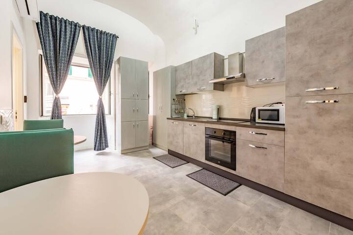 Eternal Residency gallery image 2