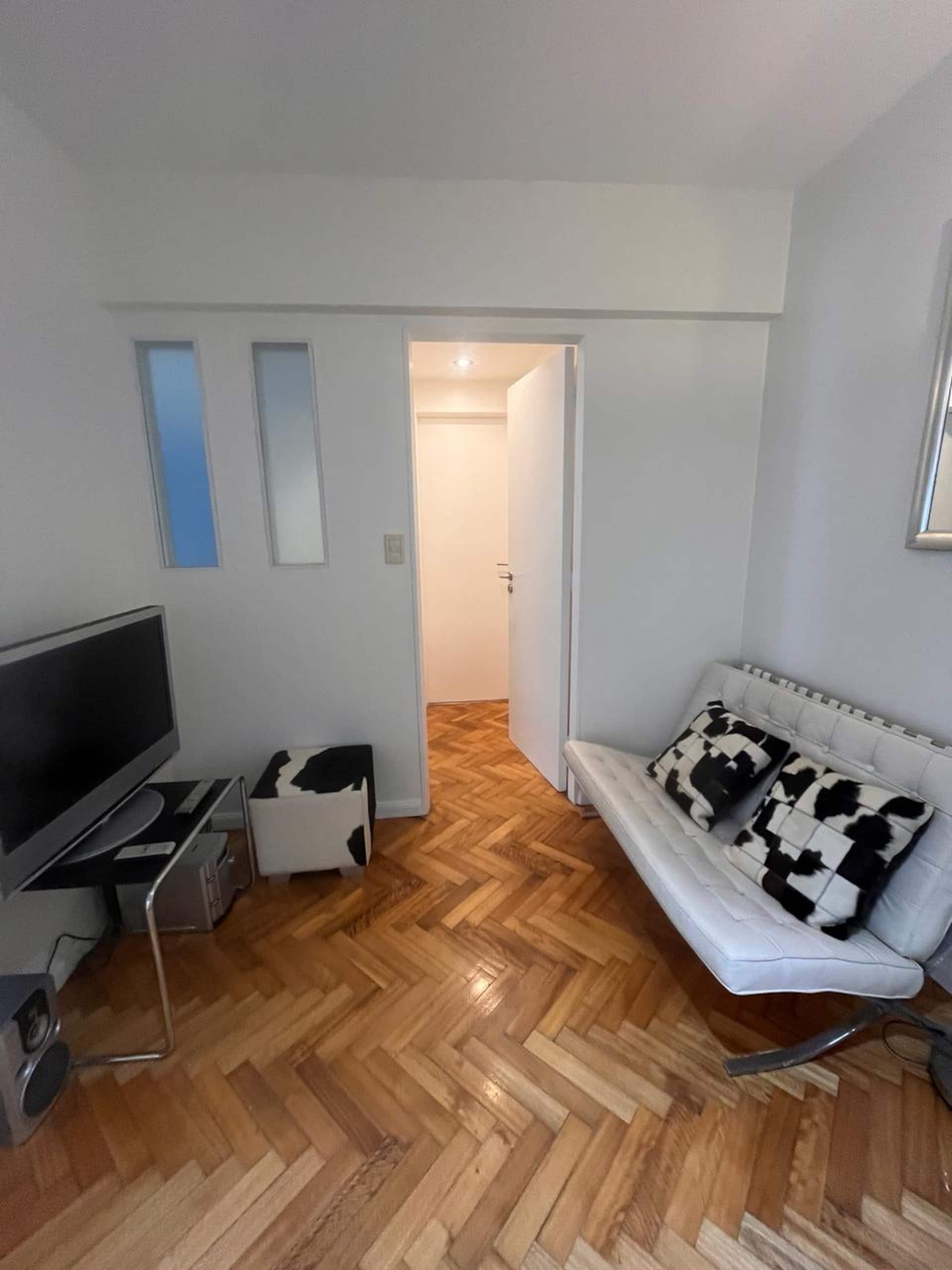 Apartamento de 1 quarto no 6º andar em Recoleta