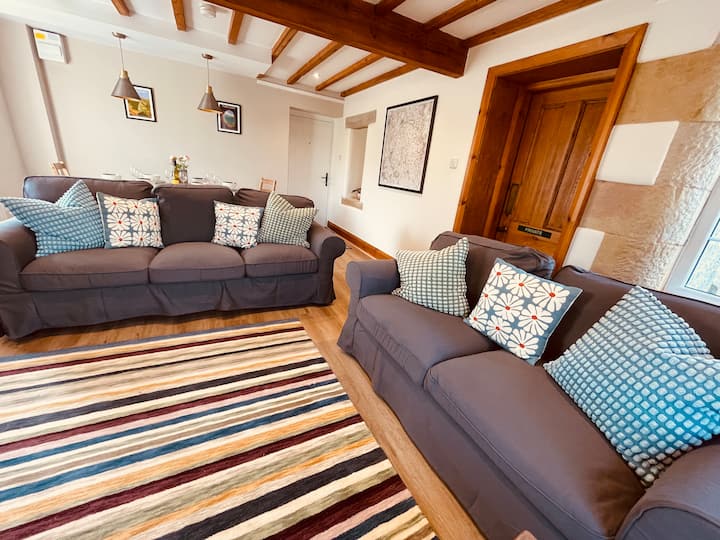 The Old Shop Family Cottage For 6 - Longnor