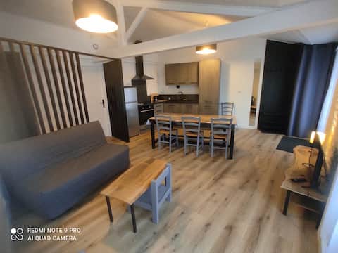 Successful Airbnb property: Completely renovated house in La Tranche Sur Mer