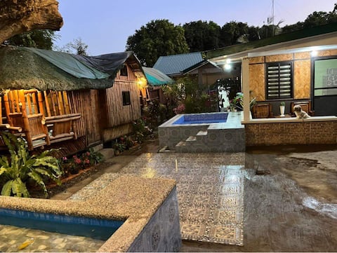 Angelita's Villas at Matabungkay Beach
