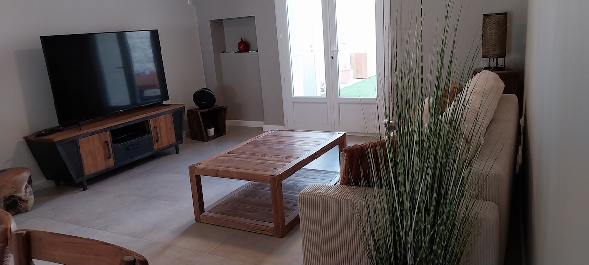 Propriété Airbnb réussie: 41 bis Aigues Mortes à Aigues Mortes
