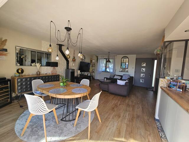 Maison 3 chambres avec piscine chauffée. parking gallery image 5