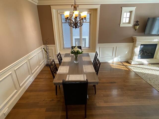 Beautiful Kitsilano Home gallery image 4