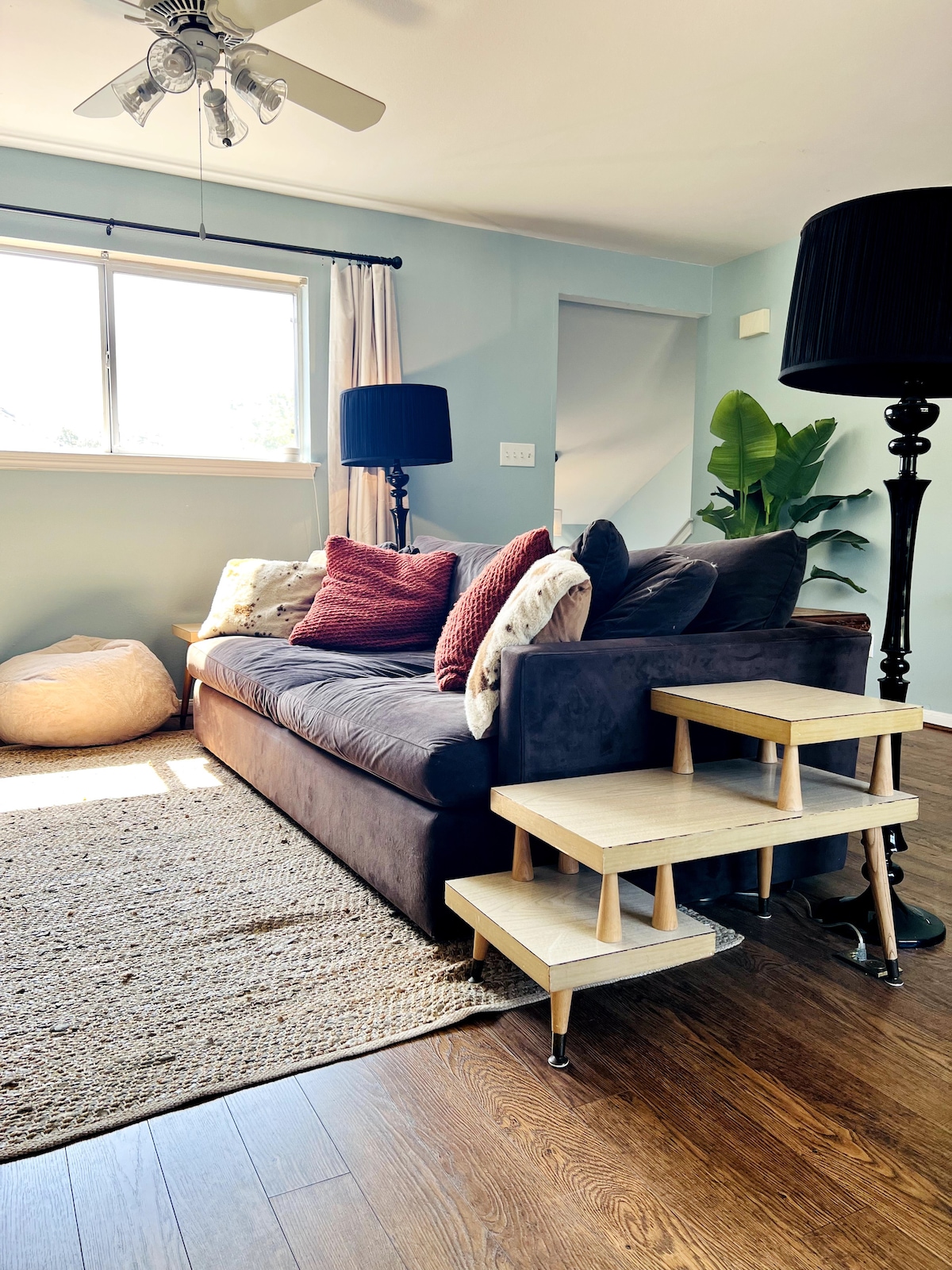 Just INN TIME! 2br/2ba Central ATX, Free parking