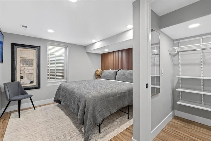 יחידת מרתף חדר שינה ראשי - קינג