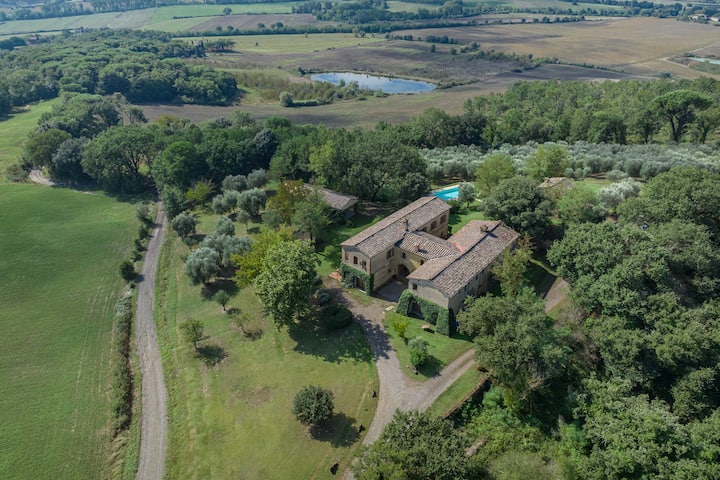 La Vera Toscana Ideale Per Famiglie E Amici Nella Val D'orcia - Montalcino