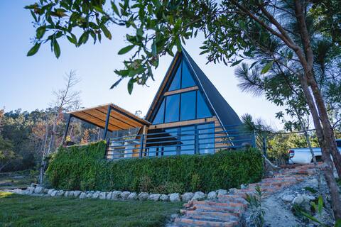 Finca Zuna: Ipomoea alpine cabin with Jacuzzi